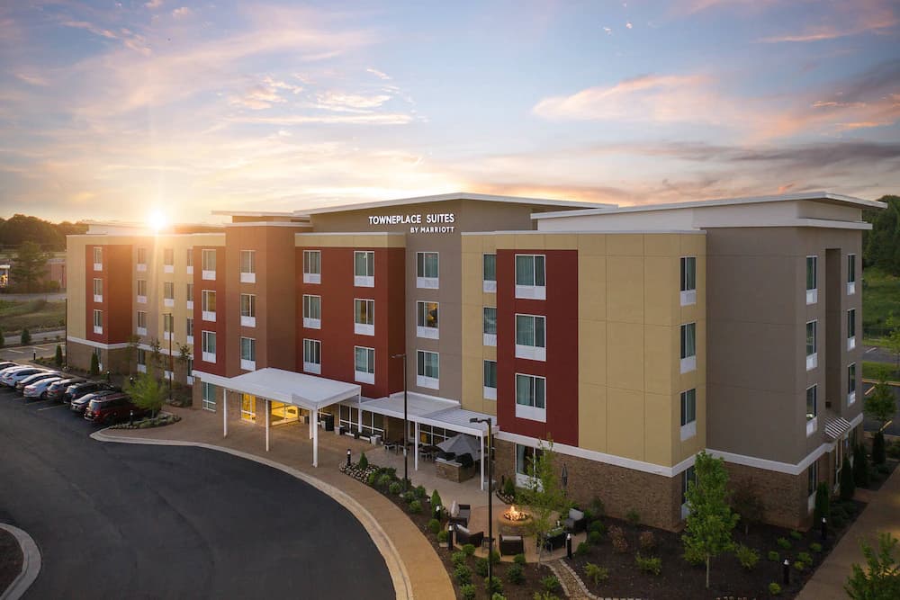 Exterior of TownePlace Suites in Olive Branch